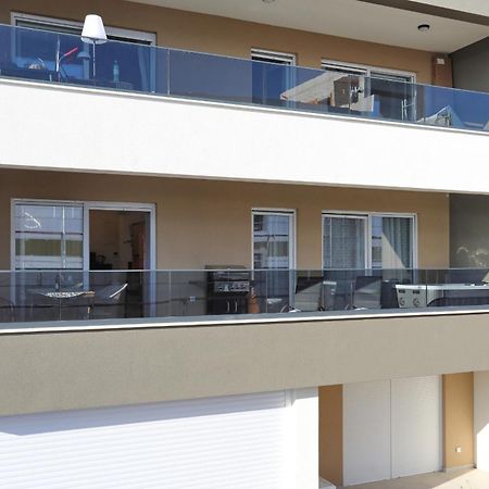 Apartment Relex With Pool & Jacuzzi ปริฟลากา ภายนอก รูปภาพ
